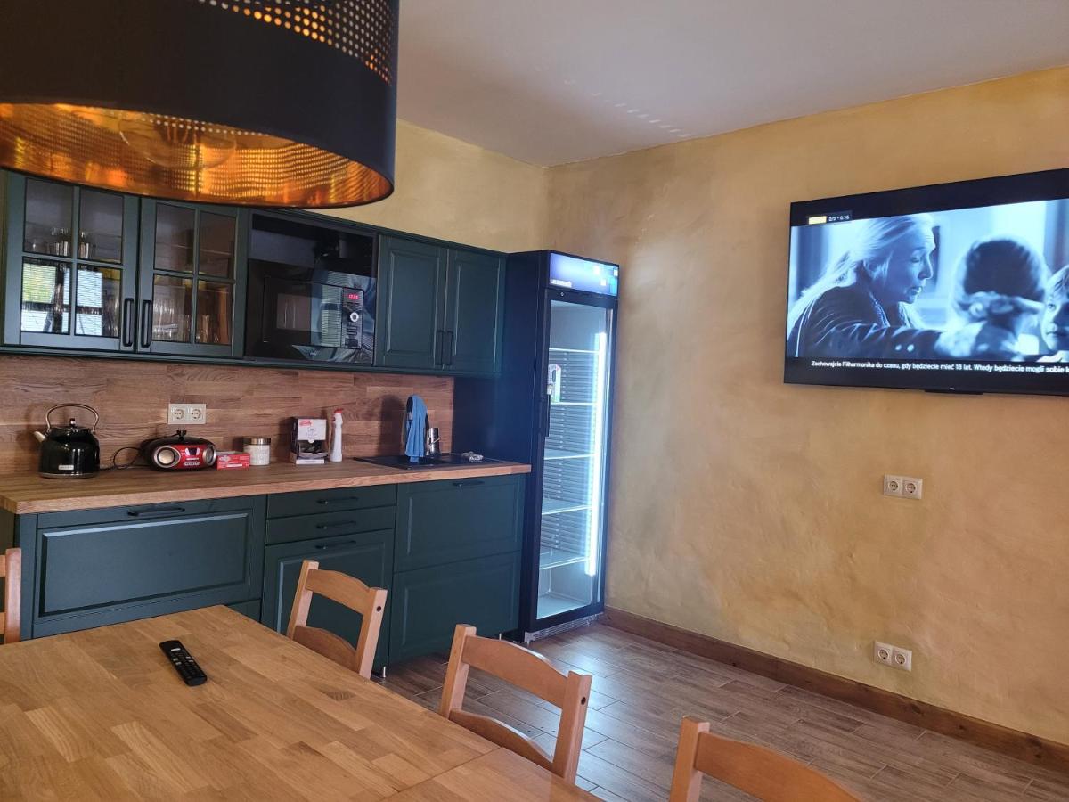 Gosciniec Pod Lipa Bed & Breakfast ชกลาร์สกา ปอเรมบา ภายนอก รูปภาพ
